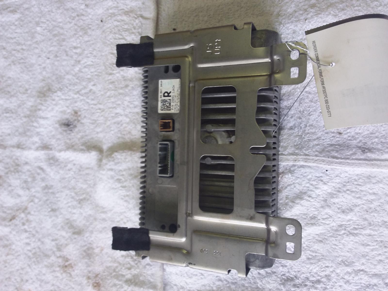 Két Nước Số Sàn Nissan Bluebird OEM 73194
