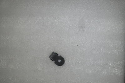 Cao Su Ốp Cân Bằng Trước Nissan Livina Mã phụ tùng 54613ED501