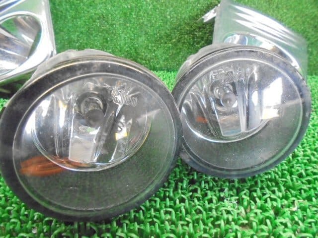 Đèn Gầm Nissan Tida OEM 89490580