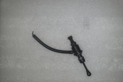 Tổng Côn Trên Nissan Sunny Mã phụ tùng 306101HK0A