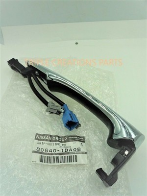 Tay Mở Cửa Ngoài 2 Giắc Điện Nissan Teana Mã phụ tùng 80640jn00b
