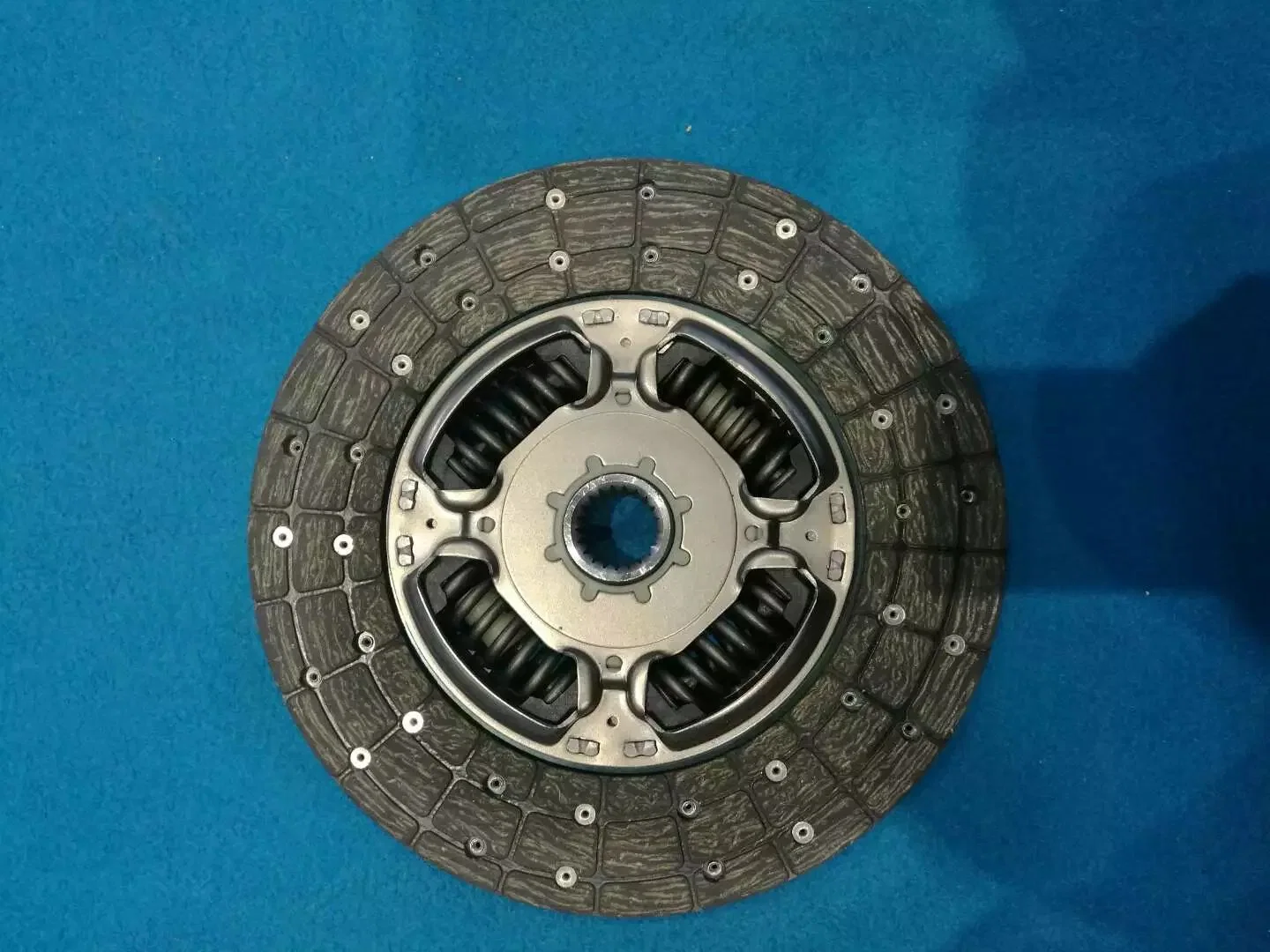Lá Côn 21.5/18R Nissan Bluebird OEM NSD025U