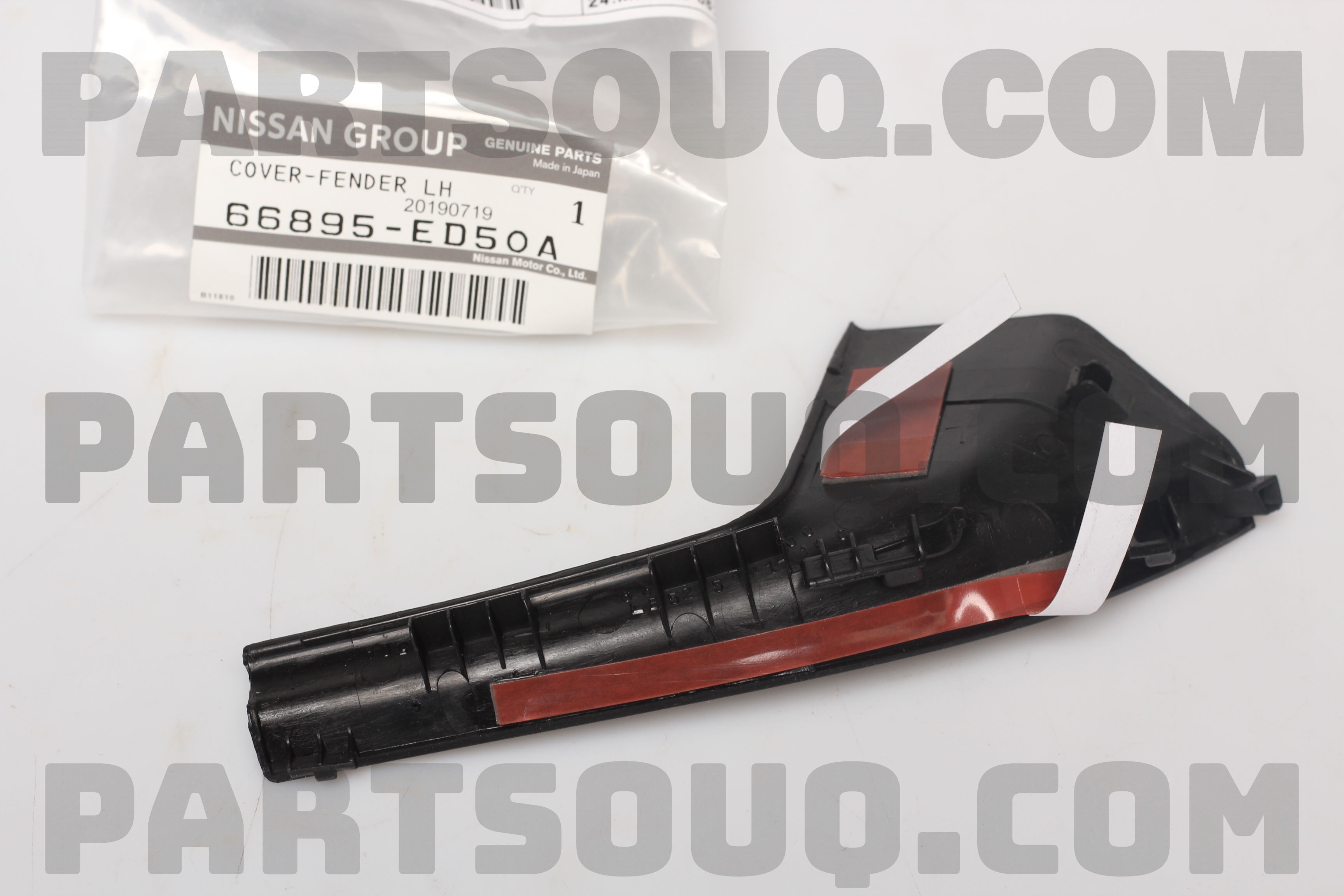 Ốp Góc Chân Kính Trái Nissan Tida Mã phụ tùng 66895ed500