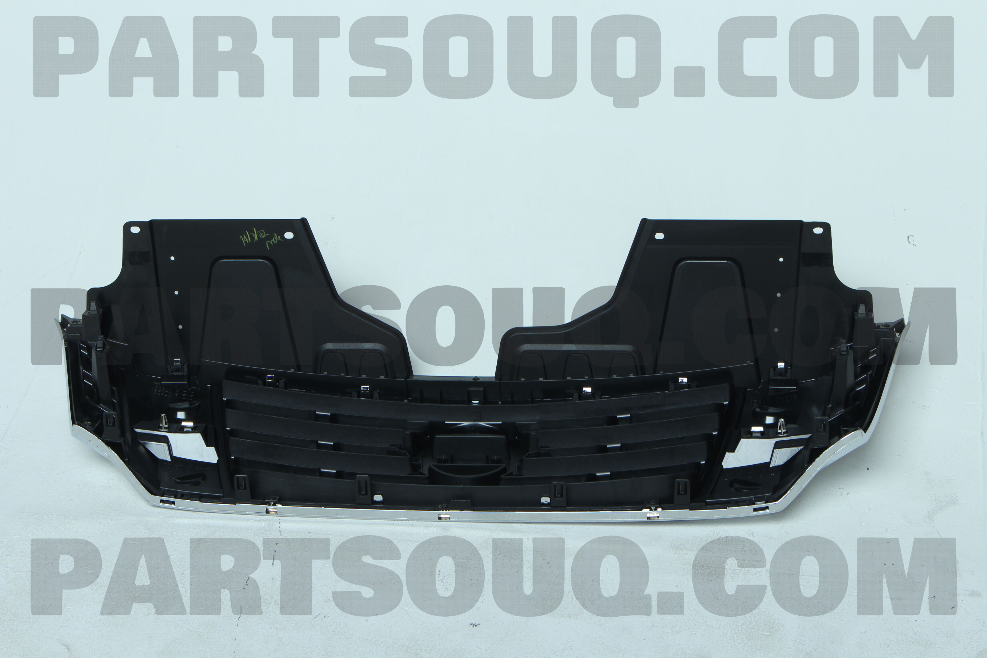 Mặt Ca Lăng Nissan Navara Mã phụ tùng 623104ja0b