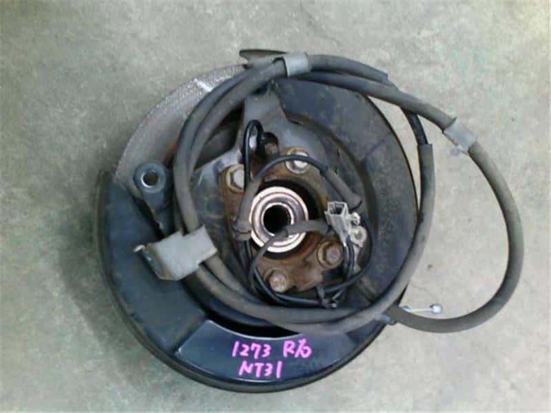 Bi May Ơ Sau Nissan X - trail Mã phụ tùng 43202JE61A