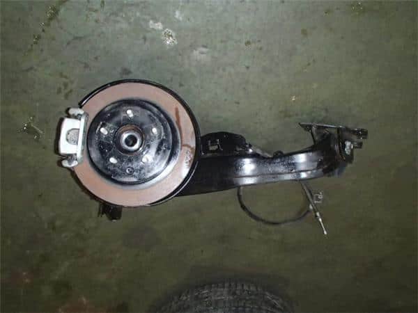 Bi May Ơ Sau Nissan X - trail Mã phụ tùng 43202JE61A