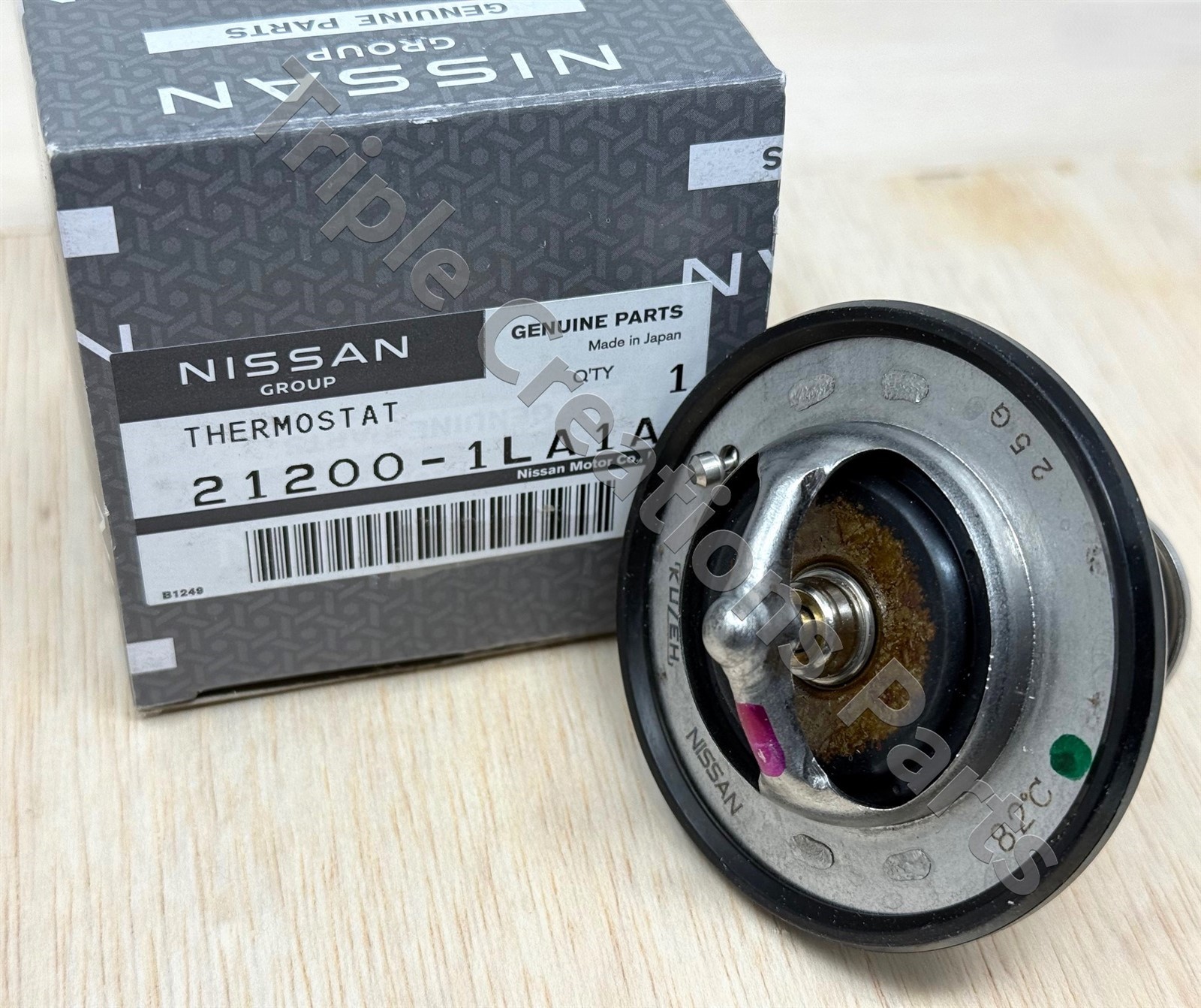 Két Nước Nissan X - trail Mã phụ tùng 214001DA0A