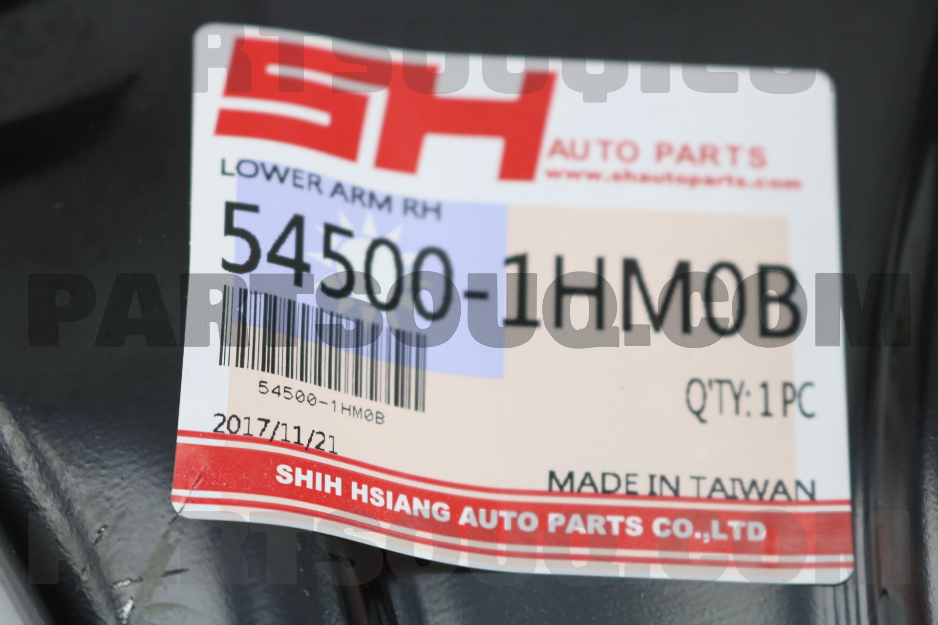 Càng A Phải Nissan Sunny Mã phụ tùng 545001HM0B