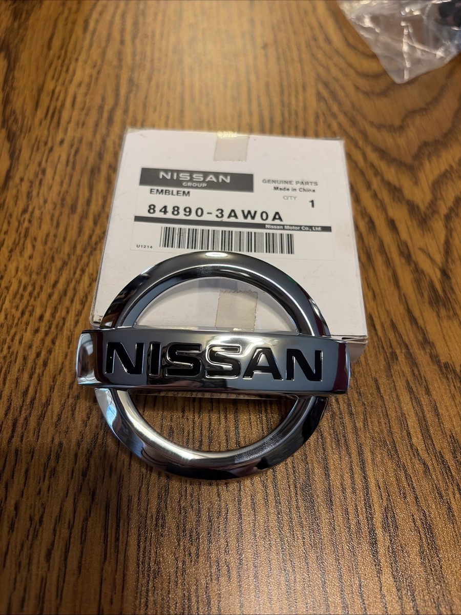 Biểu Tượng Nissan - Logo Nissan Sunny Mã phụ tùng 848903AW0A