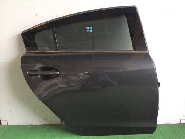 Cánh Cửa Sau Phải Mazda Mazda 6 Mã phụ tùng GHY17202XA