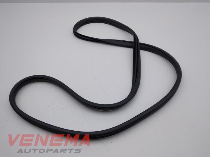 Gioăng Thành Cánh Cửa Sau Trái Mazda CX-5 Mã phụ tùng KD5368914