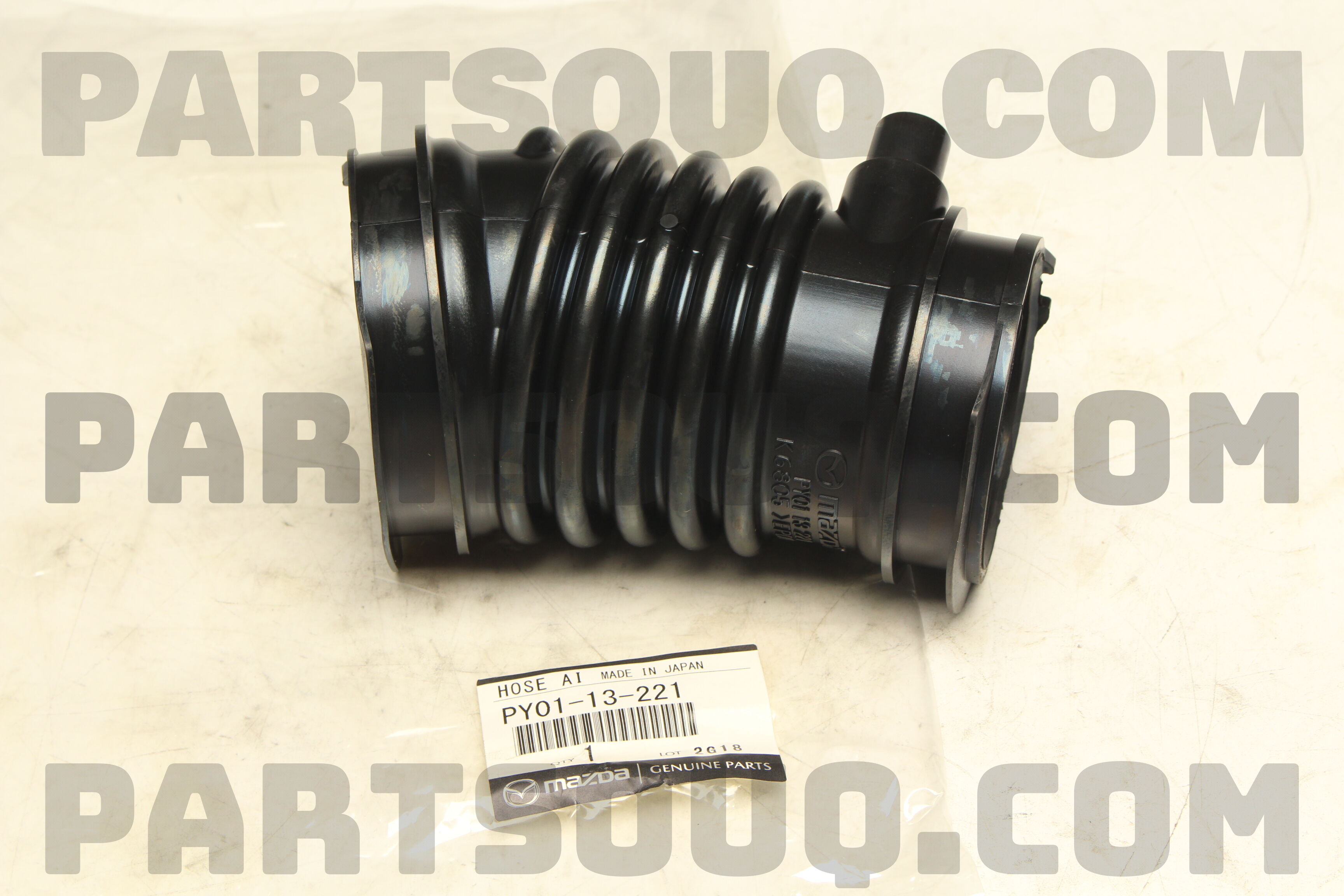 Ống Hút Gió Vào Turbo Bên Phải Mazda BT-50 Mã phụ tùng UK0113245D