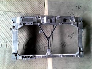 Khung Xương Đầu Xe Mazda Mazda 3 Mã phụ tùng BBM453110