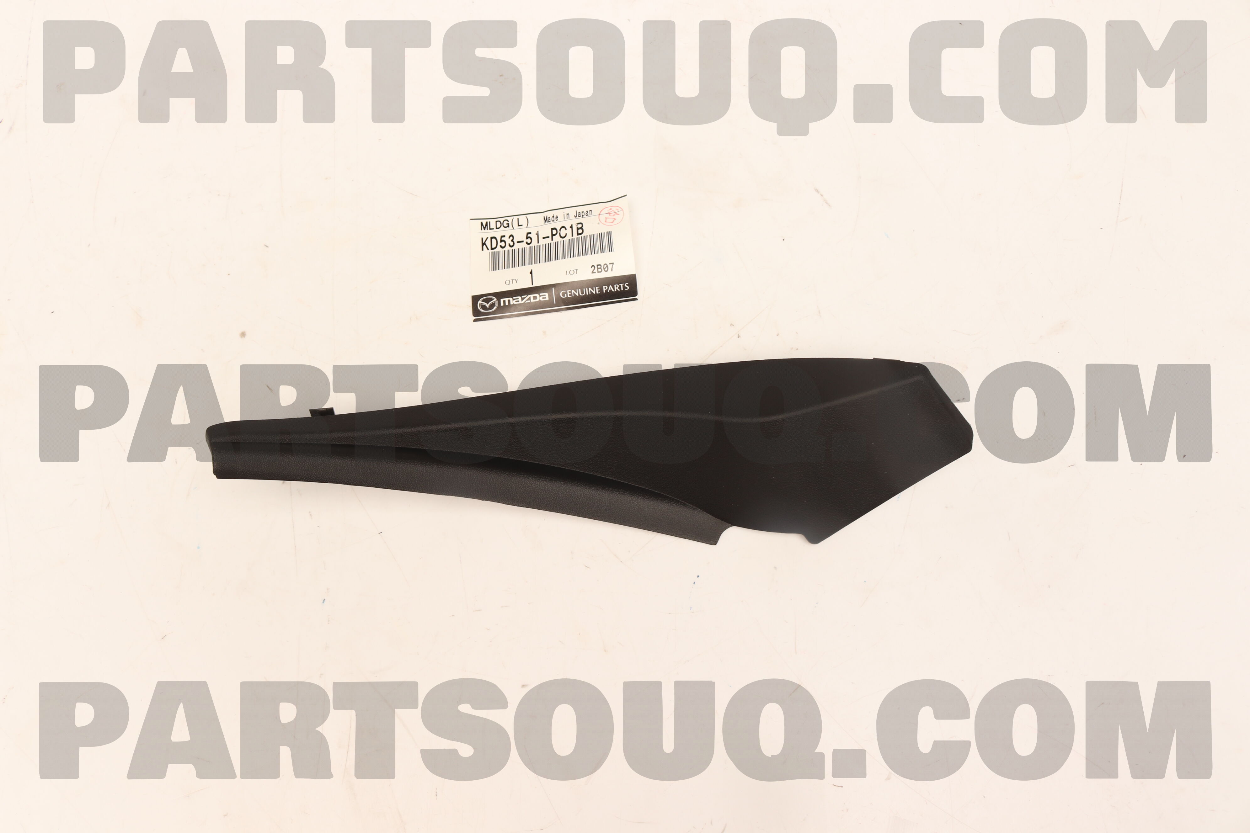 Ốp Chân Kính Chắn Gió Mazda CX-5 Mã phụ tùng KD5351PC1B