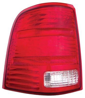 Đèn Hậu Miếng Ngoài Trái Mazda Mazda 3 OEM 11-11582-01-2