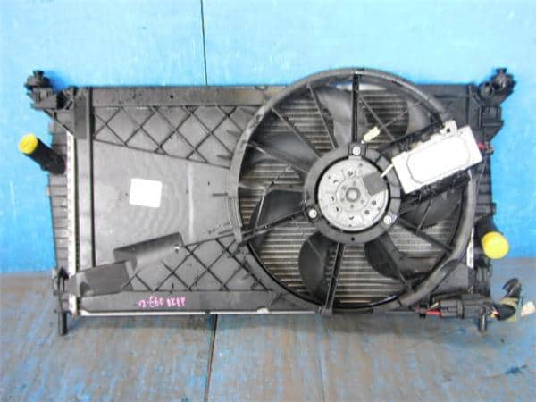 Két Nước Mt Mazda Mazda 3 Mã phụ tùng Z60215200C