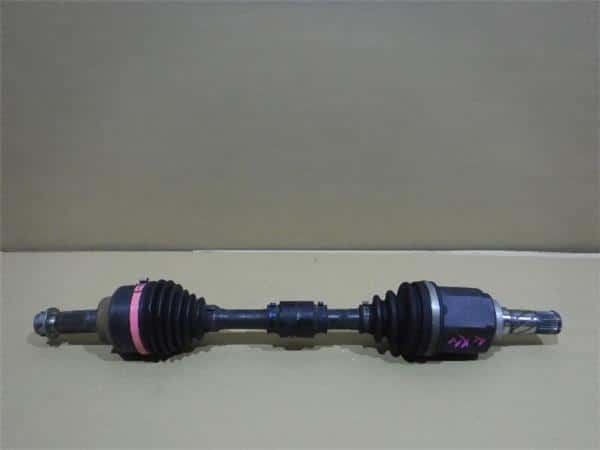 Láp Ngoài 28X24x58.5 Mazda Mazda 3 Mã phụ tùng GG6225600B