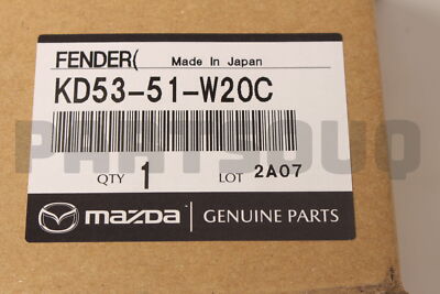 Viền Tai Xe Phải Mazda CX-5 OEM KD5351W20C-OE