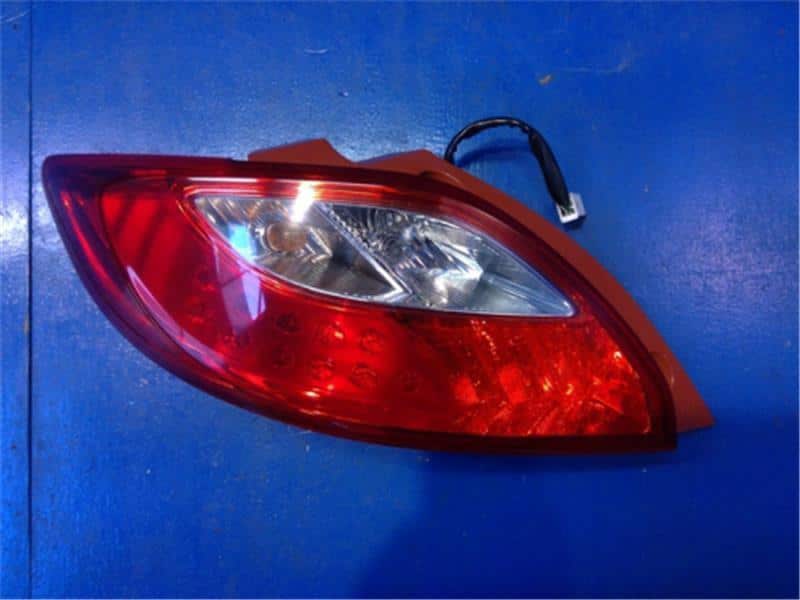 Đèn Hậu - L Mazda Mazda 2 Mã phụ tùng D65151160M