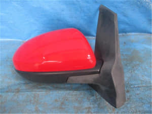 Gương Chiếu Hậu Phải - Không Ốp Gương Mazda Mazda 2 Mã phụ tùng DT756912ZF