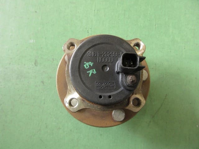 Bi May Ơ Sau Abs Mazda Mazda 3 OEM BBM22615XB-OE