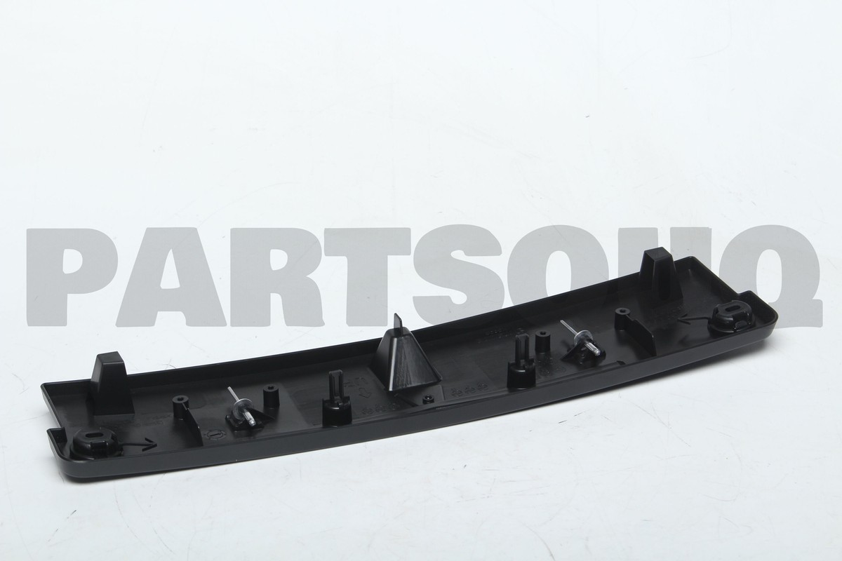 Giá Bắt Biển Số Mazda Mazda 6 Mã phụ tùng GHP950170