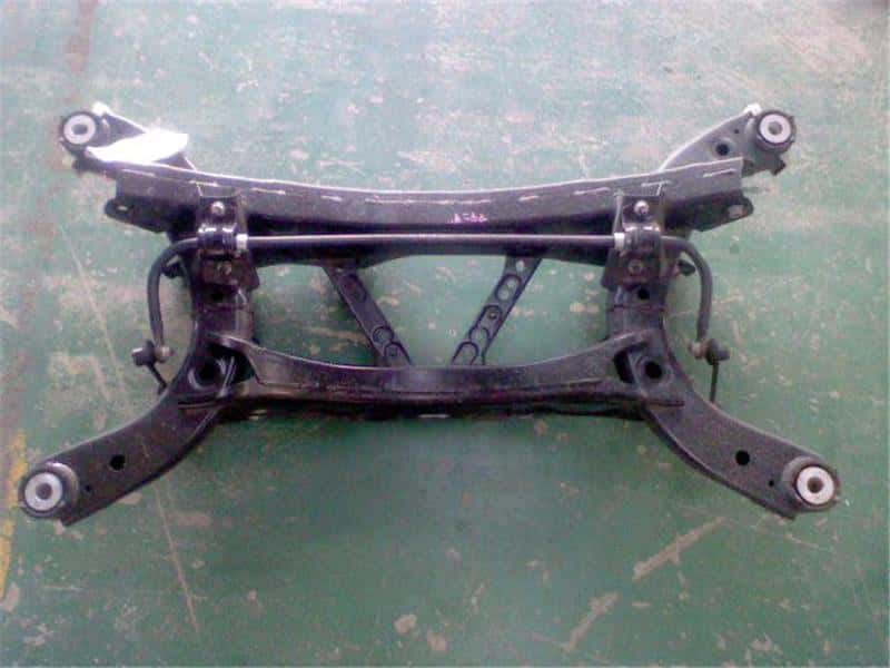 Giá Đỡ Cầu Sau Mazda Mazda 6 Mã phụ tùng GHP92880XB