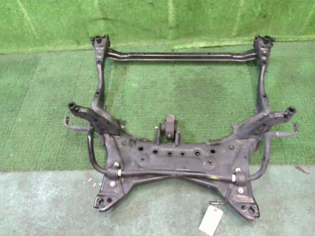 Giá Đỡ Động Cơ Mazda Mazda 6 Mã phụ tùng GHP93480XC