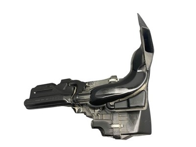 Đế Hộp Lọc Gió Có Đựng Lọc Mazda Mazda 6 Mã phụ tùng PY1A133AY