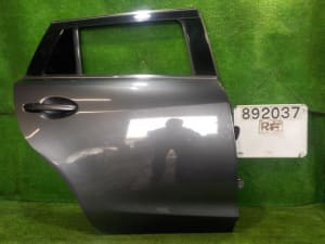 Kính Cánh Cửa Trước Phải Mazda Mazda 6 Mã phụ tùng GHP958510A