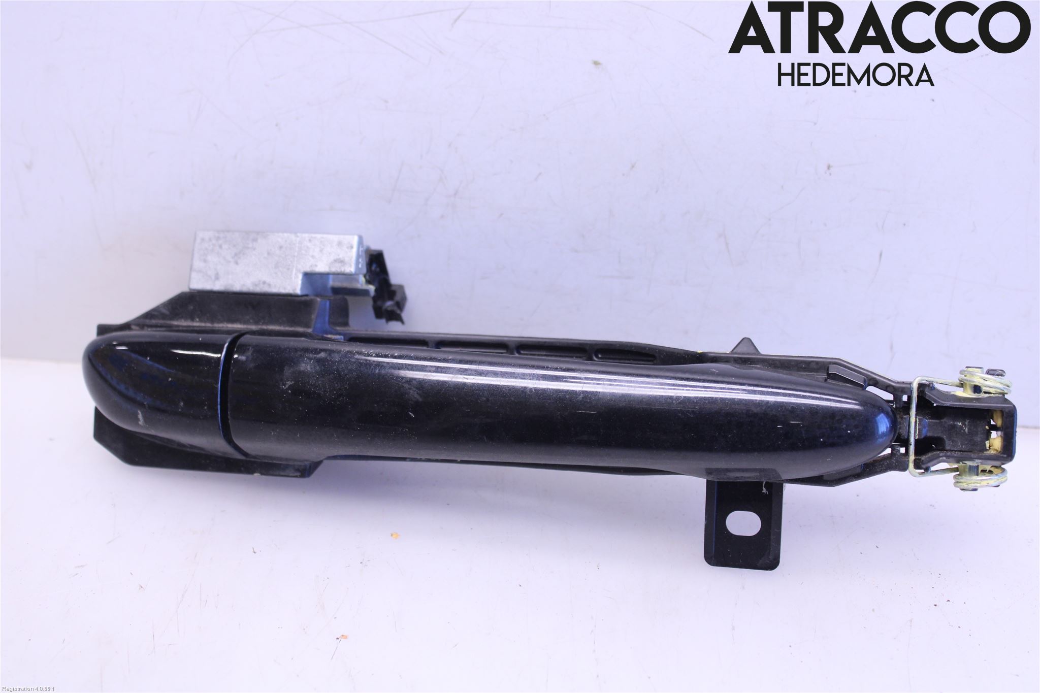 Tay Mở Cửa Ngoài Phải Mazda Mazda 6 Mã phụ tùng KD535841XB62
