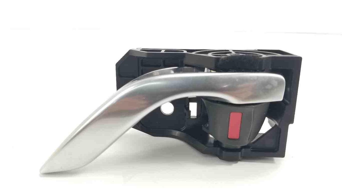 Tay Mở Cửa Trong Trái Mazda Mazda 6 Mã phụ tùng GHP959330B