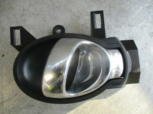 Tay Mở Cửa Trong Trái Mazda Mazda 6 Mã phụ tùng GHP959330B