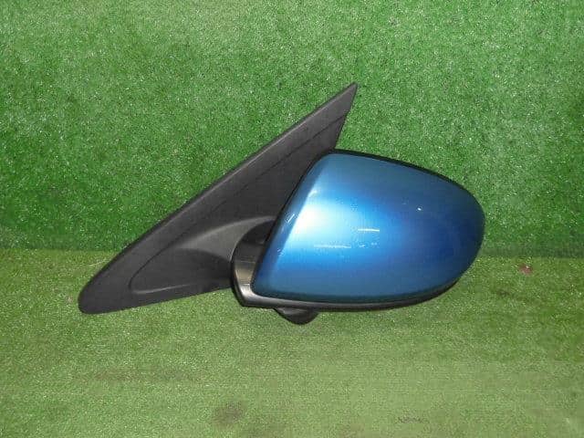 Gương Chiếu Hậu Trái - Không Đèn Không Ốp Mazda Mazda 3 Mã phụ tùng b38n6918zk