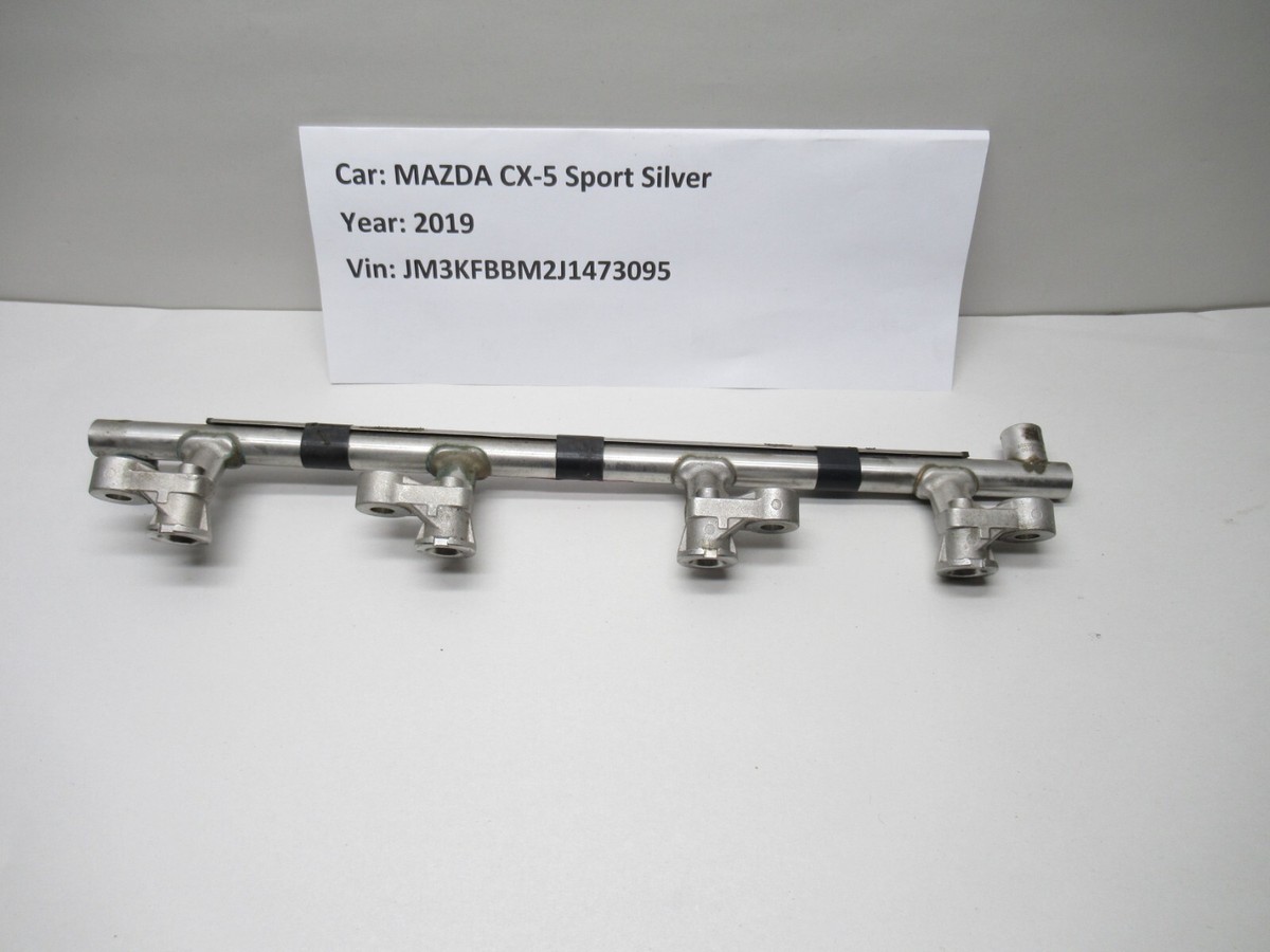 Gía Đỡ Kim Phun Mazda Mazda 2 Mã phụ tùng P50113150