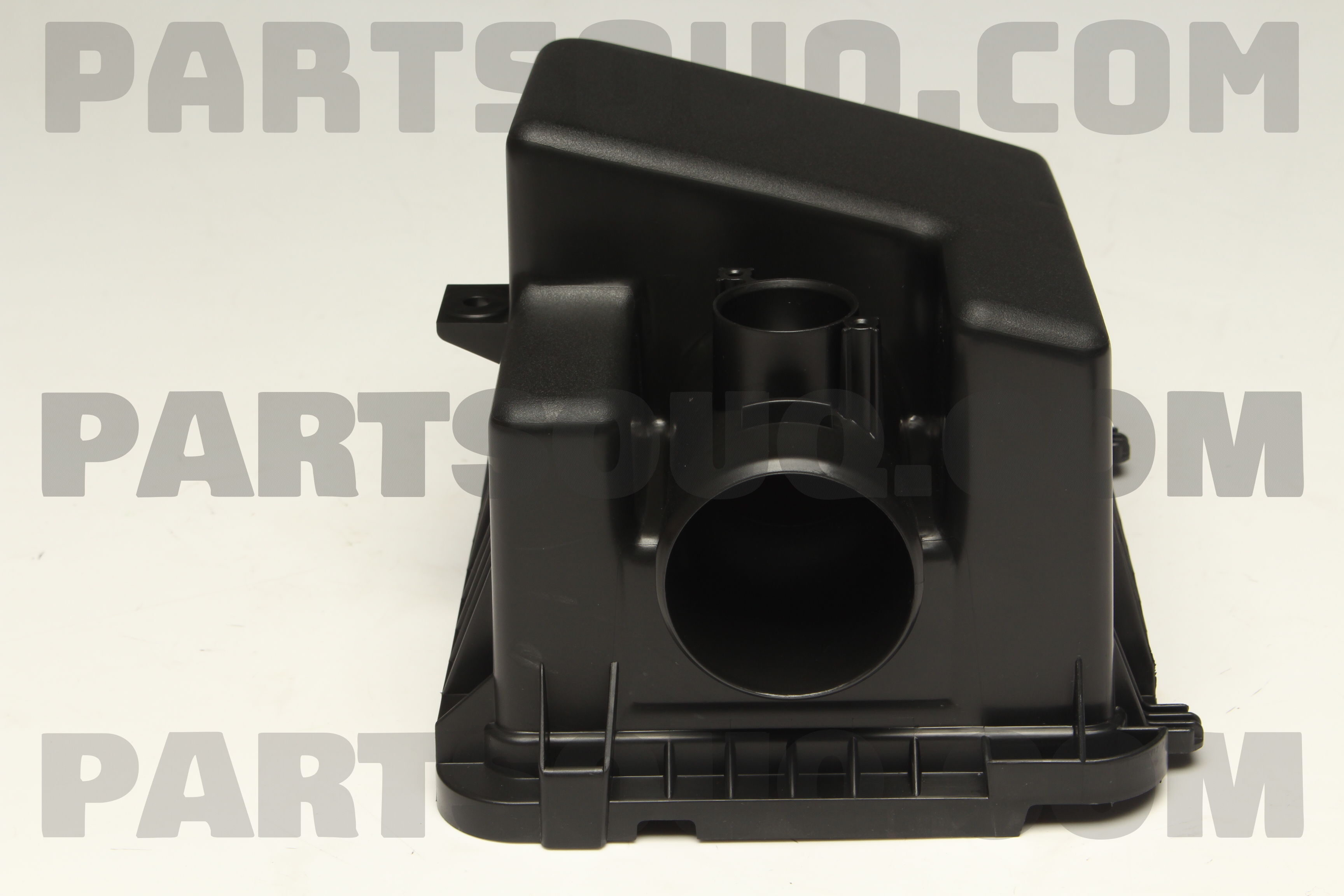 Nắp Hộp Lọc Gió Mazda Mazda 2 Mã phụ tùng P53T133AX
