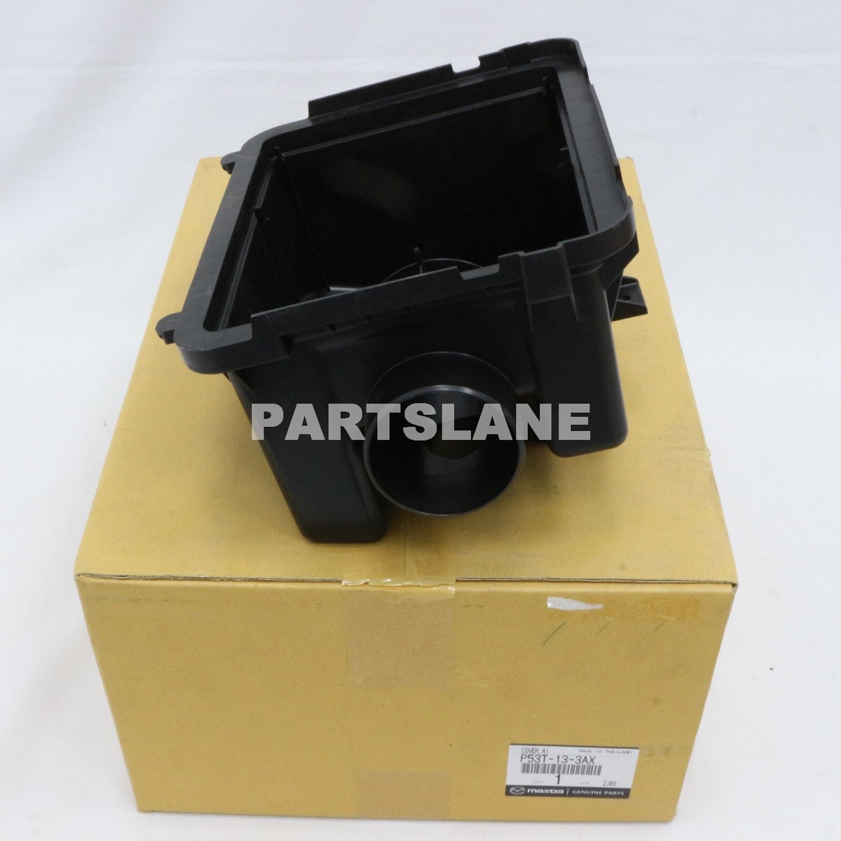 Nắp Hộp Lọc Gió Mazda Mazda 2 Mã phụ tùng P53T133AX