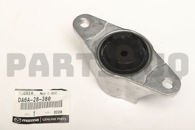 Bát Bèo Giảm Xóc Sau Mazda Mazda 2 Mã phụ tùng DA6A28380