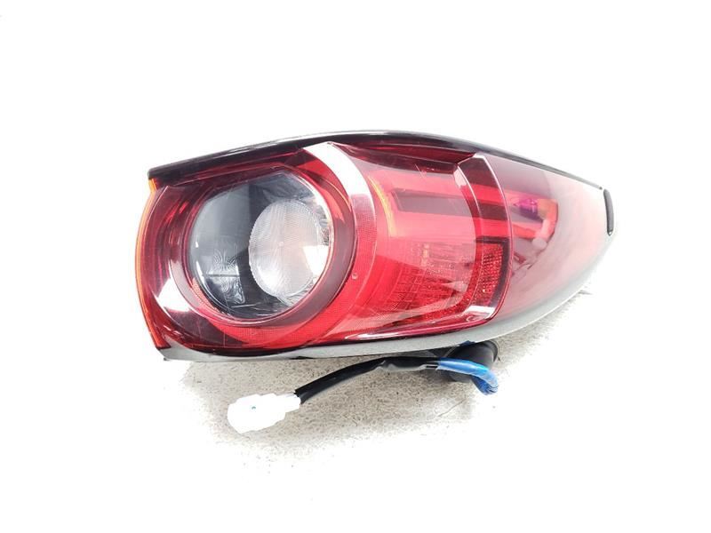 Đèn Hậu Miếng Trong Phải Mazda CX-5 Mã phụ tùng KB8B513F0B