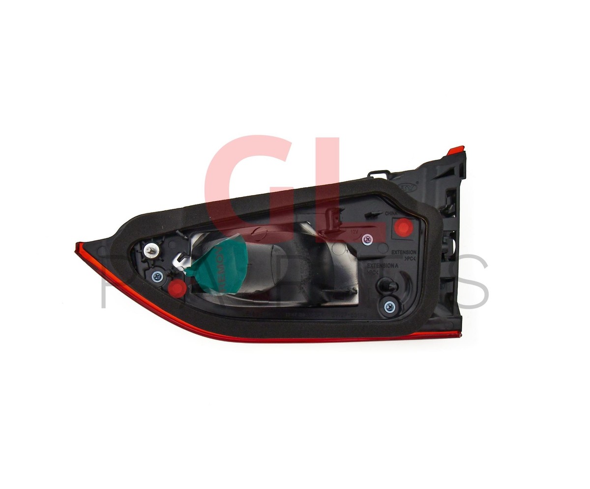 Đèn Hậu Miếng Ngoài Trái Mazda Mazda 6 Mã phụ tùng GJA1513G0A