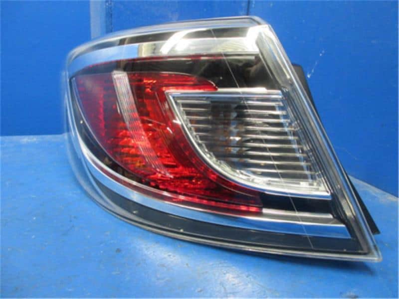 Đèn Hậu Miếng Ngoài Trái Sedan Mazda Mazda 6 Mã phụ tùng G39A51160E