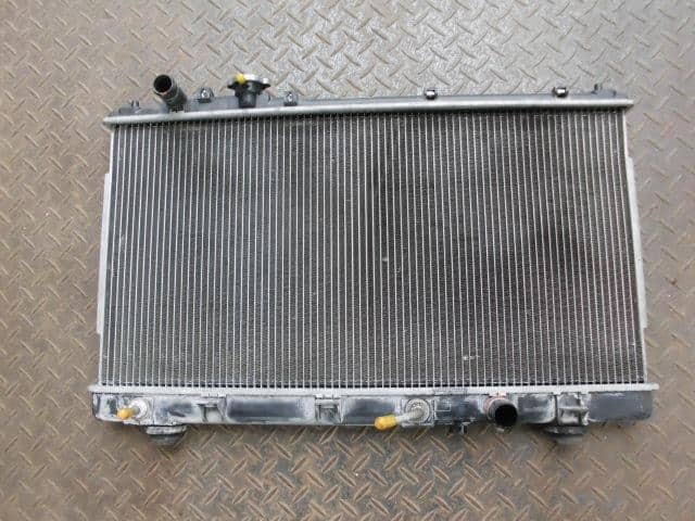 Két Nước Số Tự Động Mazda Premacy Mã phụ tùng FP8515200A