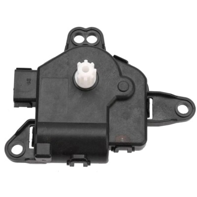 Mô Tơ Điều Khiển Cửa Gió Điều Hòa Trong Xe Mazda BT-50 Mã phụ tùng UC9P61A60
