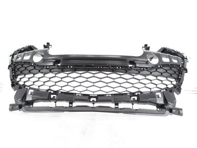 Nắp Chụp Cứu Hộ Cản Sau Mazda Mazda 6 Mã phụ tùng GV9B50EK1