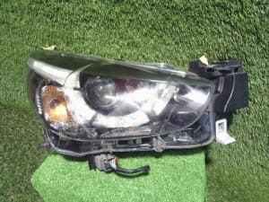 Đèn Hậu Miềng Trong Trái Mazda Mazda 3 Mã phụ tùng BBP251150E