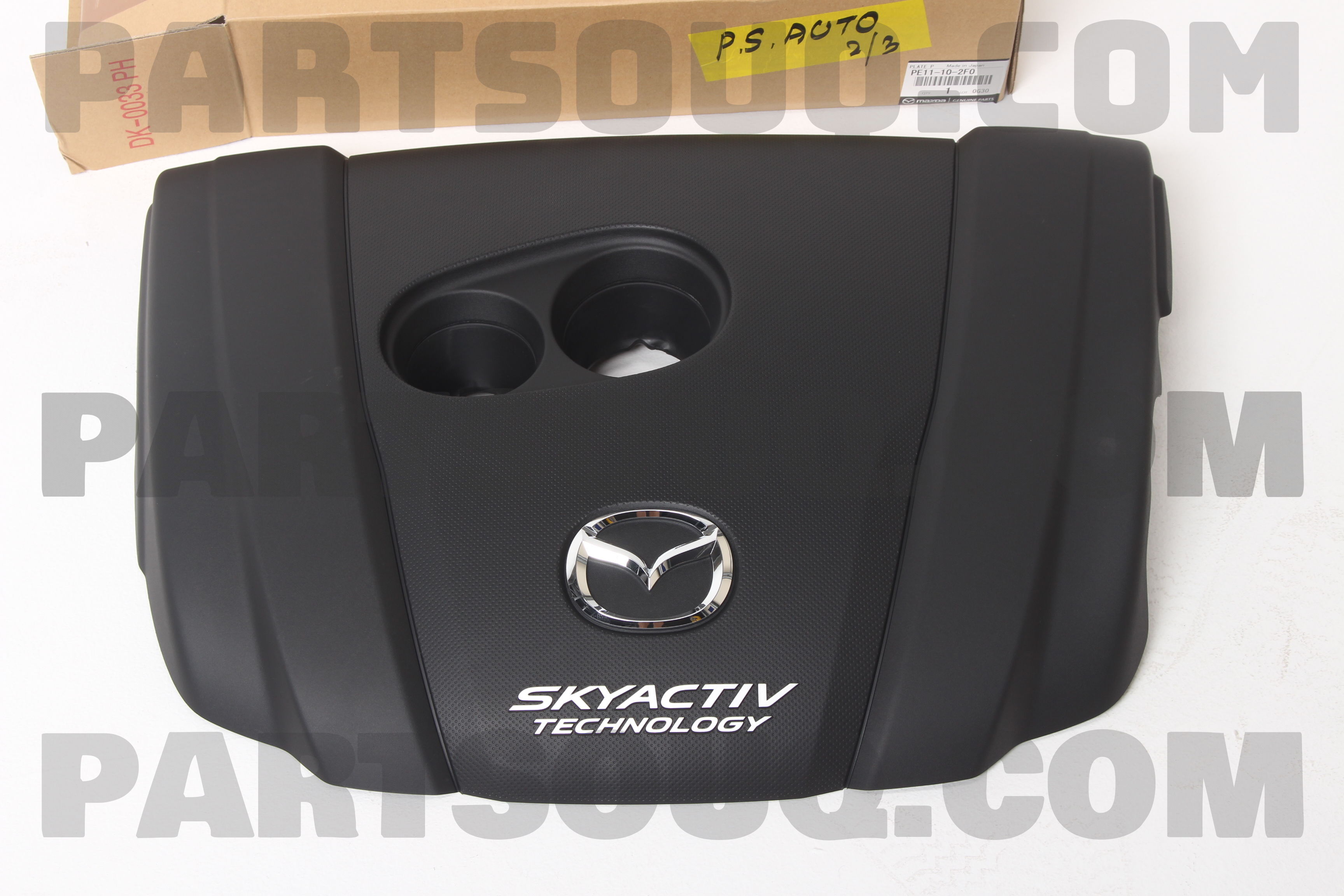 Tấm Trang Trí Khoang Động Cơ Mazda Mazda 3 Mã phụ tùng PE11102F0