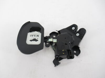 Cần Gạt Mưa Trước Trái Mazda Mazda 3 Mã phụ tùng BHN967321