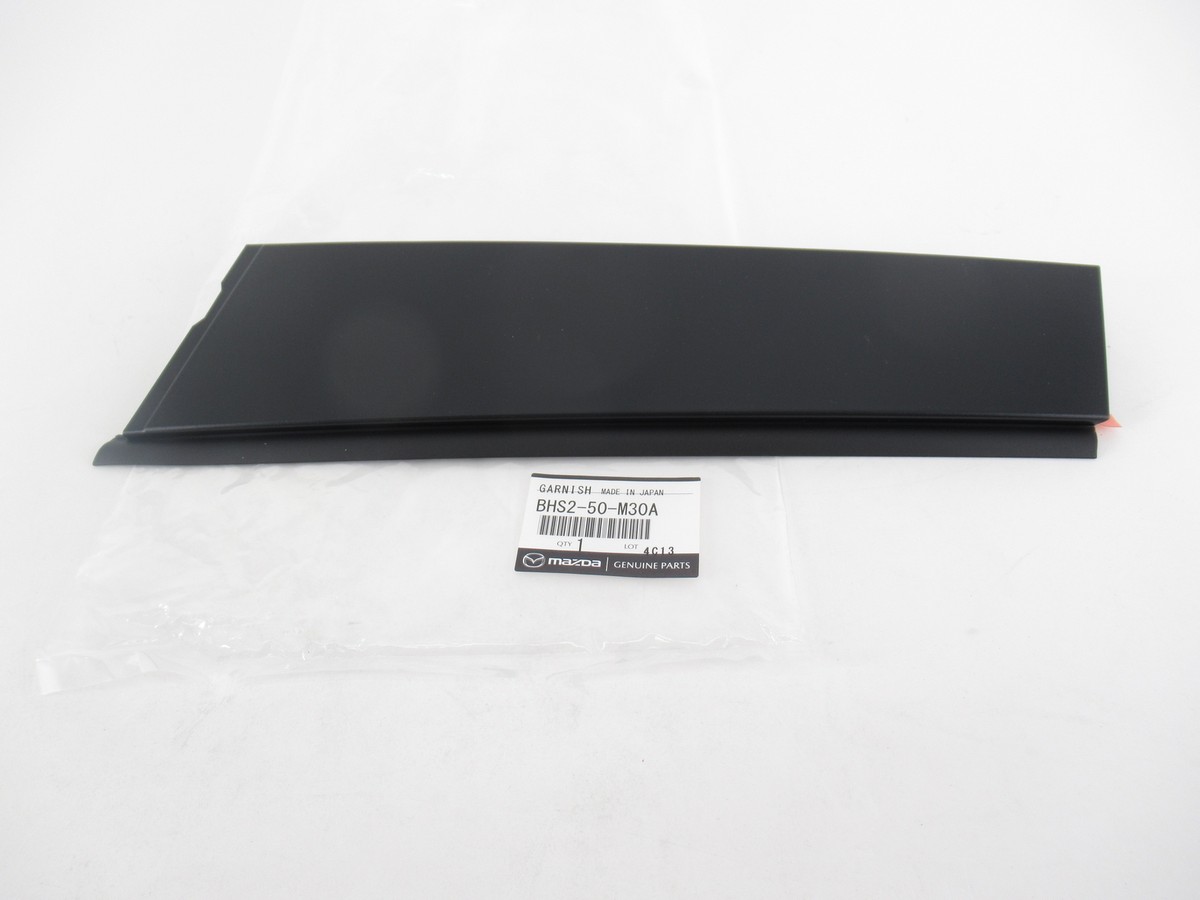 Nẹp Khung Cánh Cửa Ngoài Sau Phải Mazda Mazda 3 Mã phụ tùng BHS250M30A