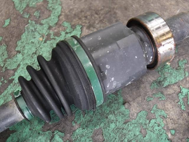 Trụ Láp Trái 2.0 Mazda Mazda 3 OEM FTC92560x-pin