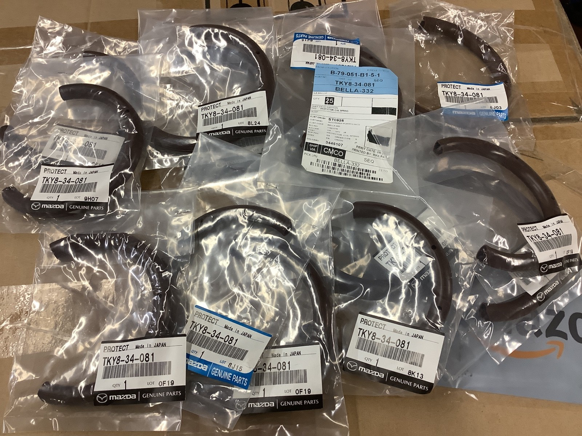 Két Nước Số Tự Động Mazda Premacy OEM KRAY148